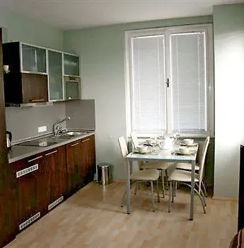 Apartments Bratislava Апартаменты Братислава