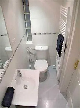 Apartments Bratislava Апартаменты *