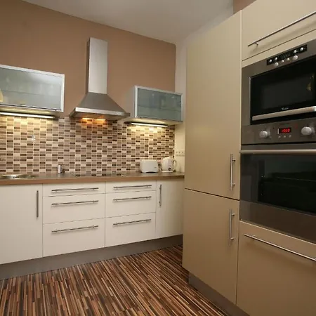 Apartments Bratislava * Братислава